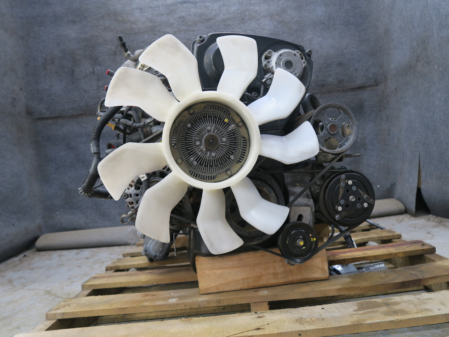 96-98 Nissan Stagea WGC34 RB25DE RWD NA A/T Complete Engine Motor 33K Miles OEM