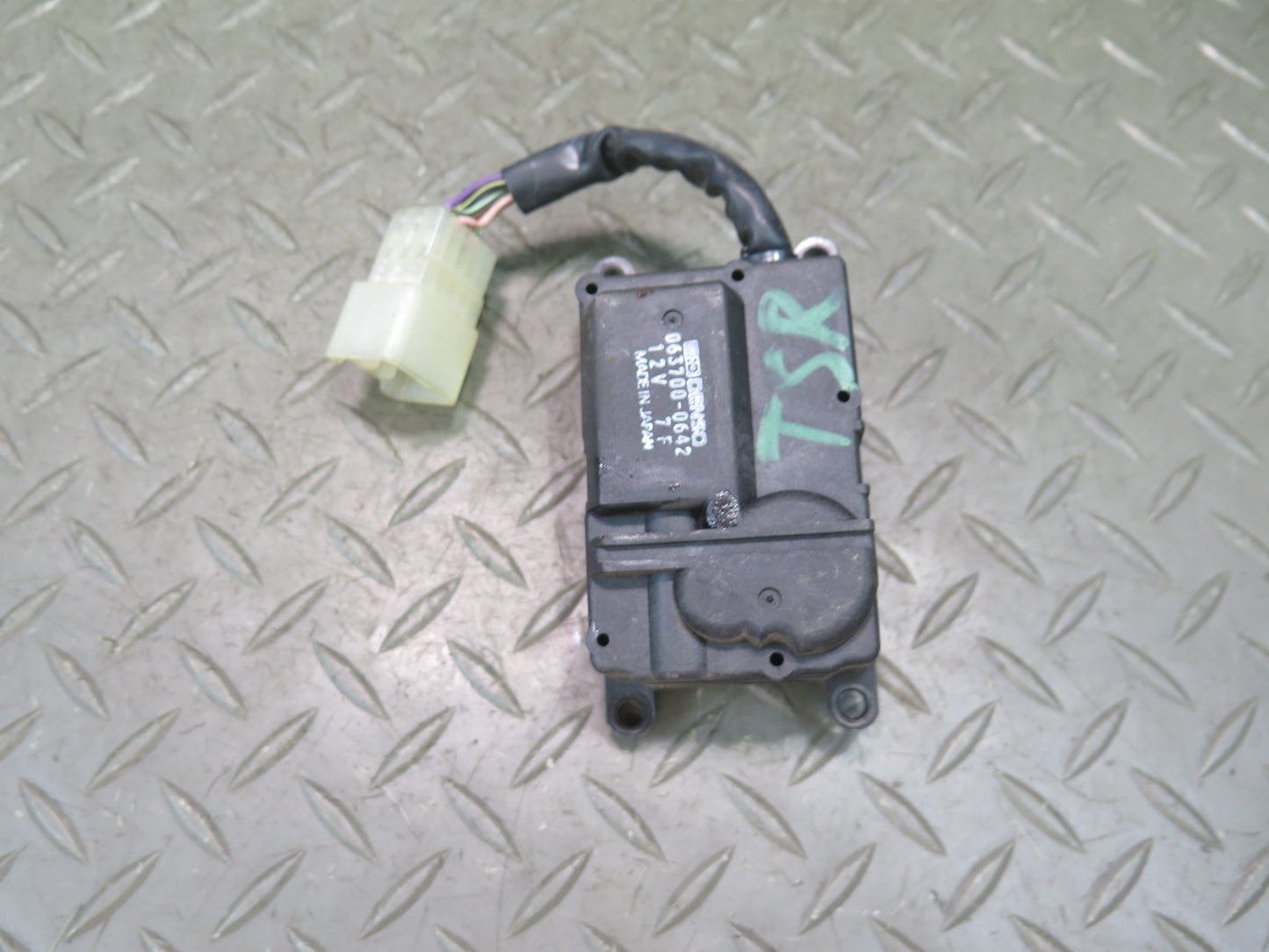 86-92 Toyota Supra MK3 MA70L Set of 2 Heater Core Vent Flap Actuator OEM