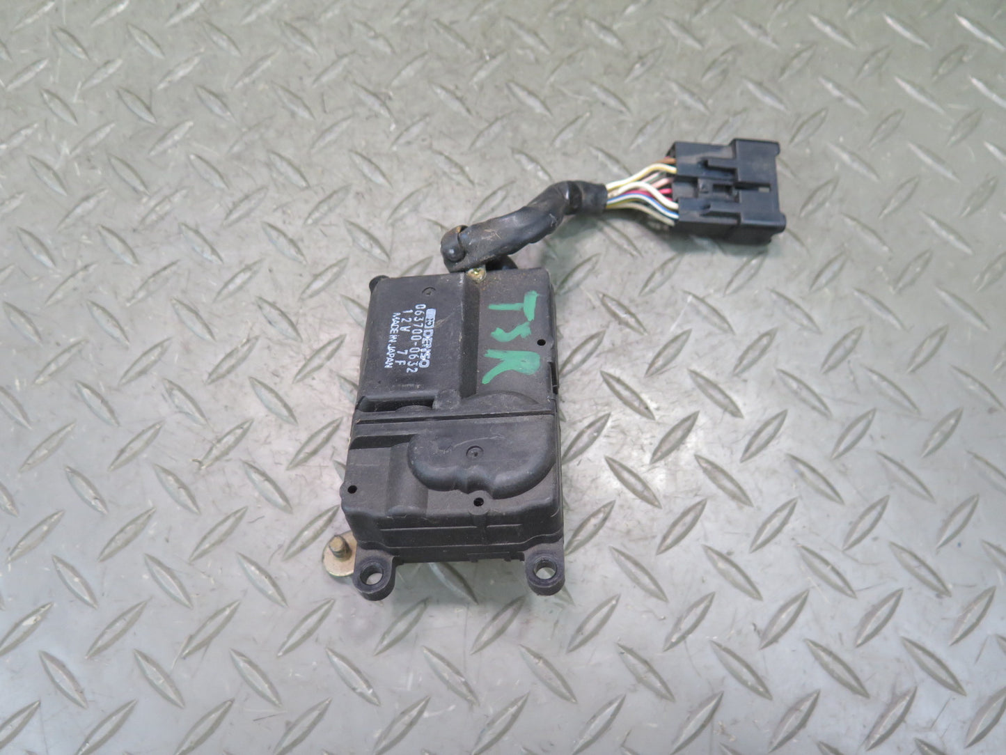 86-92 Toyota Supra MK3 MA70L Set of 2 Heater Core Vent Flap Actuator OEM