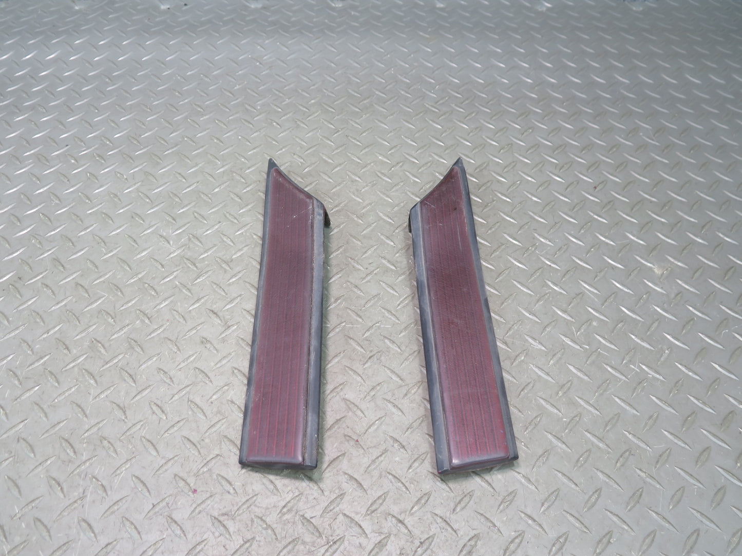 86-88 Toyota Supra MA70L Set of 2 Rear Left & Right Quarter Trim Molding OEM