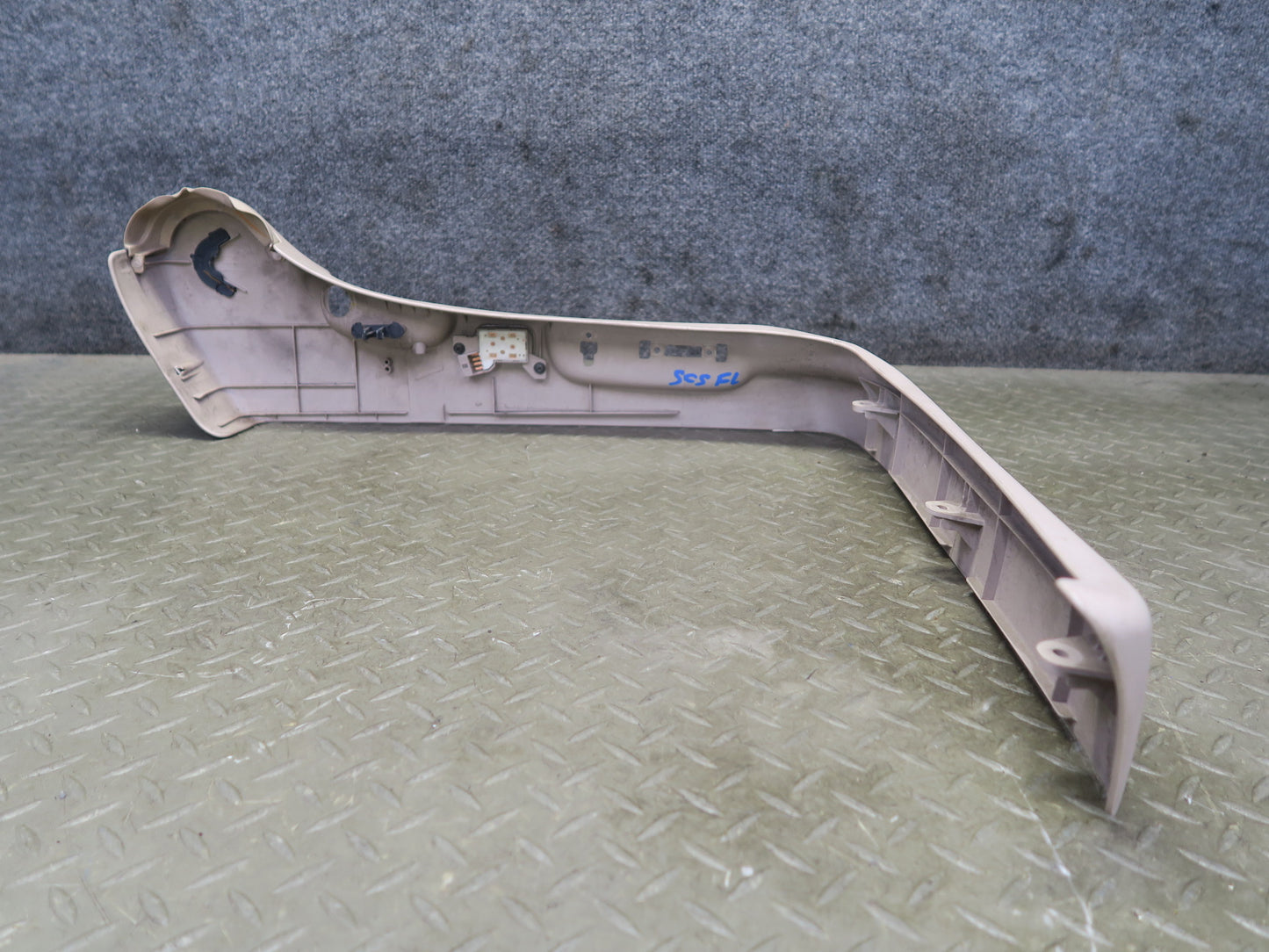 95-00 Lexus JZZ31L SC400 SC300 Front Left Seat Trim Ivory 71812-24090 OEM
