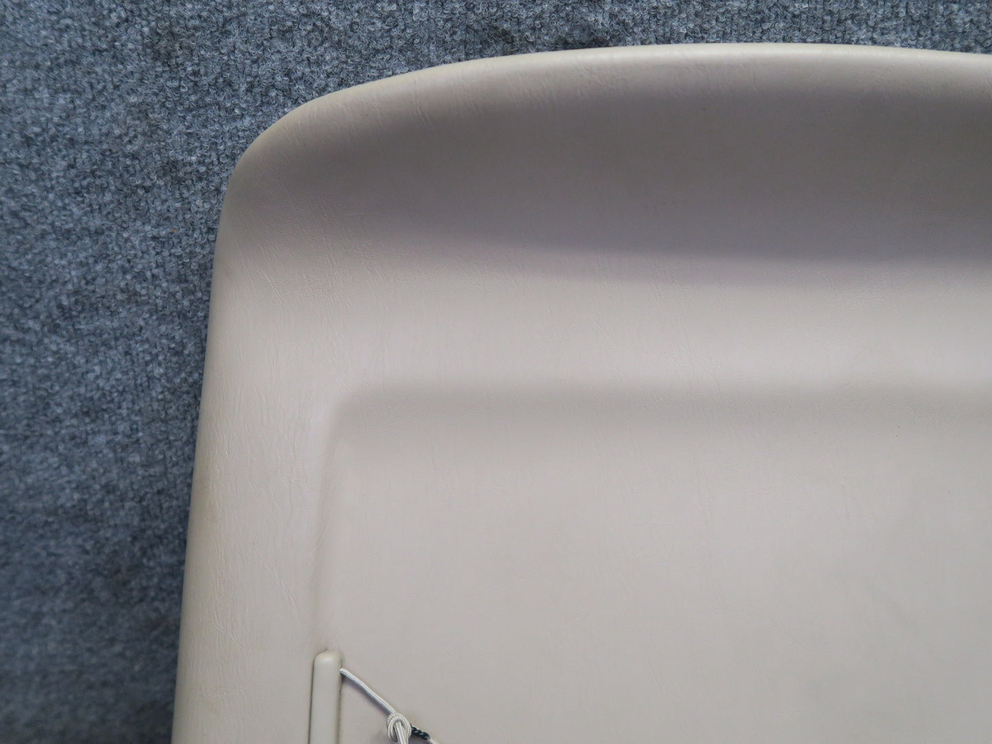 92-00 Lexus JZZ31L SC400 SC300 Front Right Seat Back Trim Cover Panel Ivory OEM
