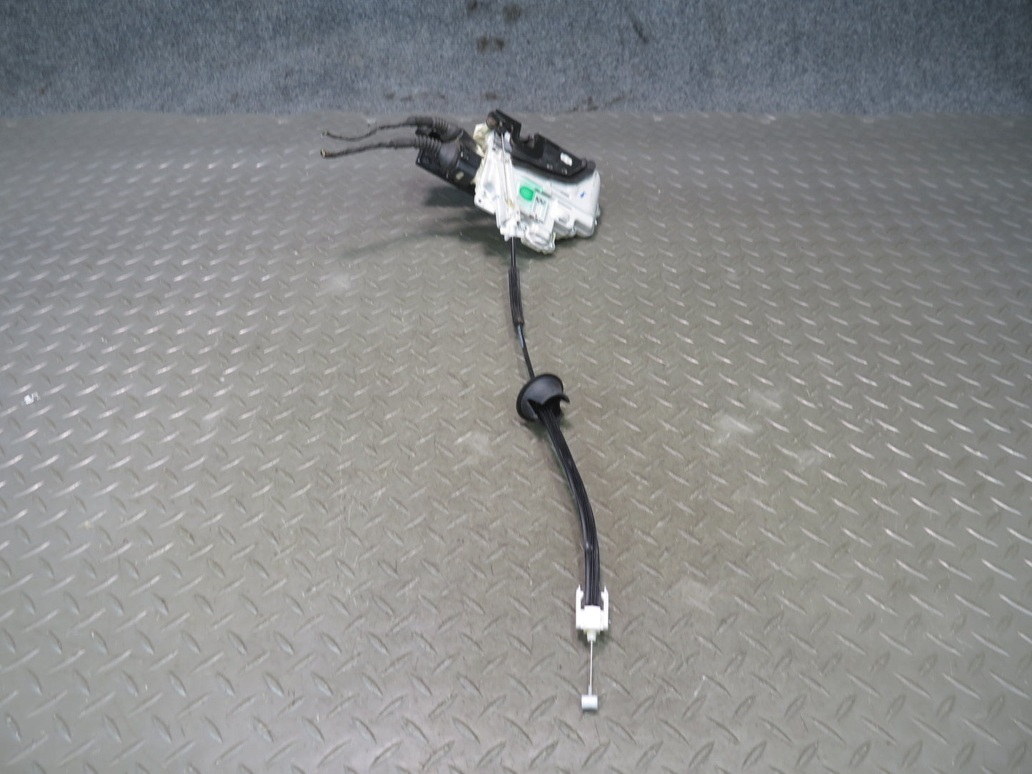 2015-2025 Porsche Macan Front Left Driver Side Door Lock Latch Actuator