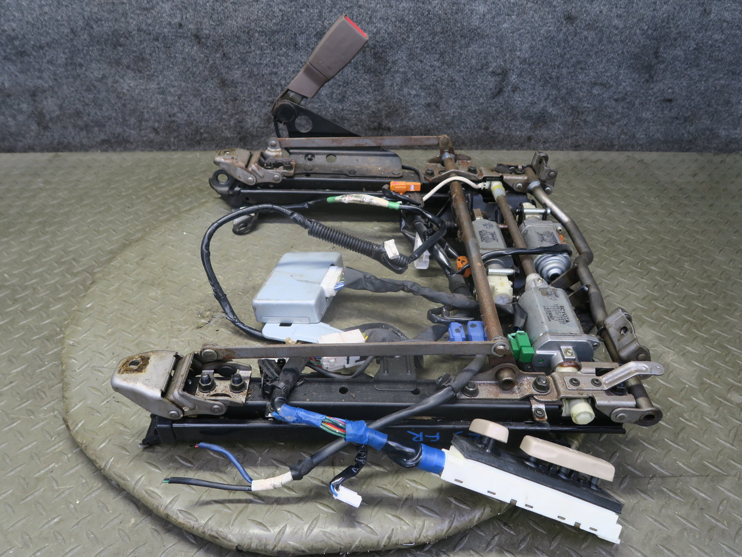 95-00 Lexus SC400 SC300 Front Right Seat Lower Frame Track Rail w Motors OEM