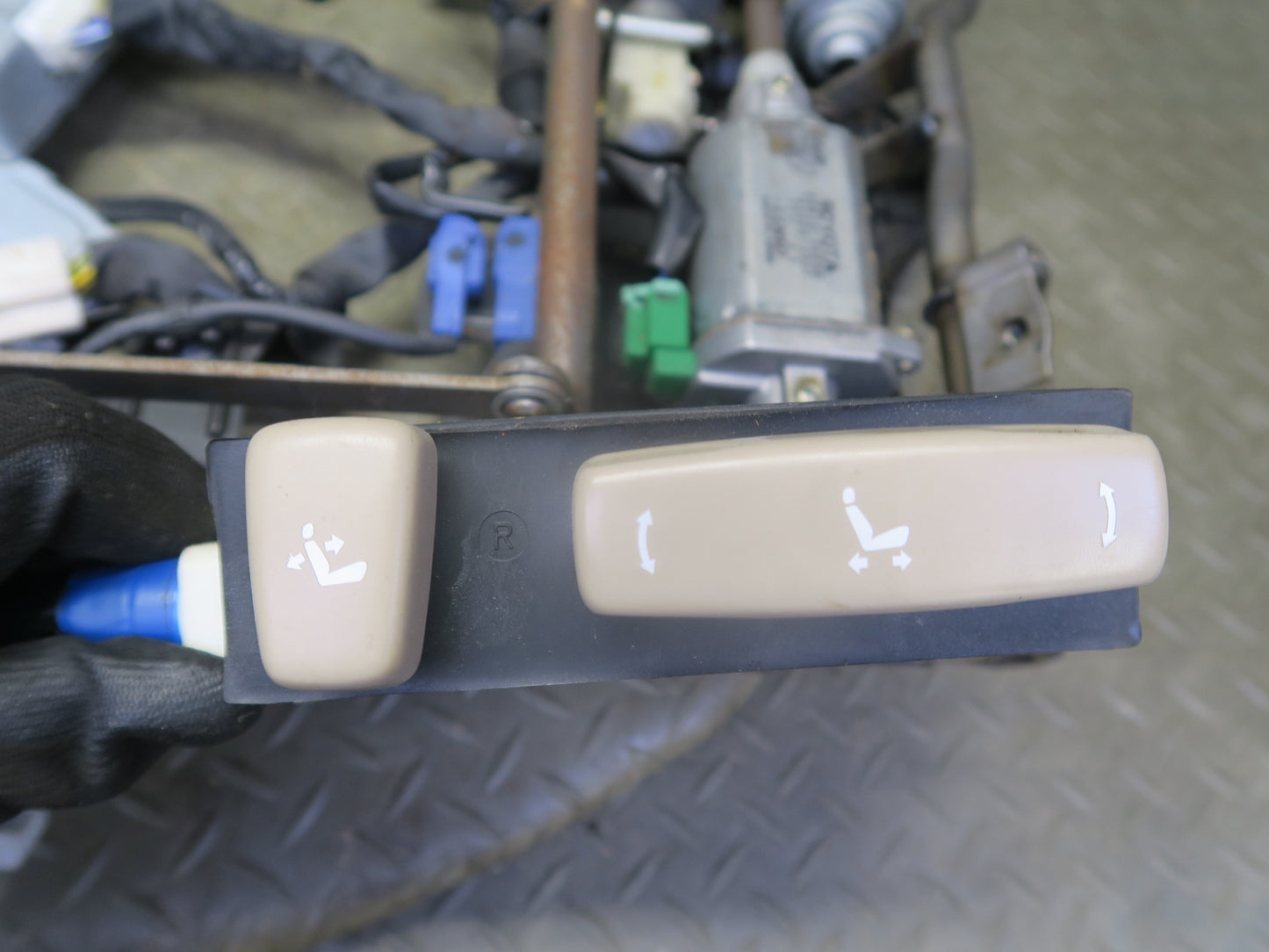 95-00 Lexus SC400 SC300 Front Right Seat Lower Frame Track Rail w Motors OEM