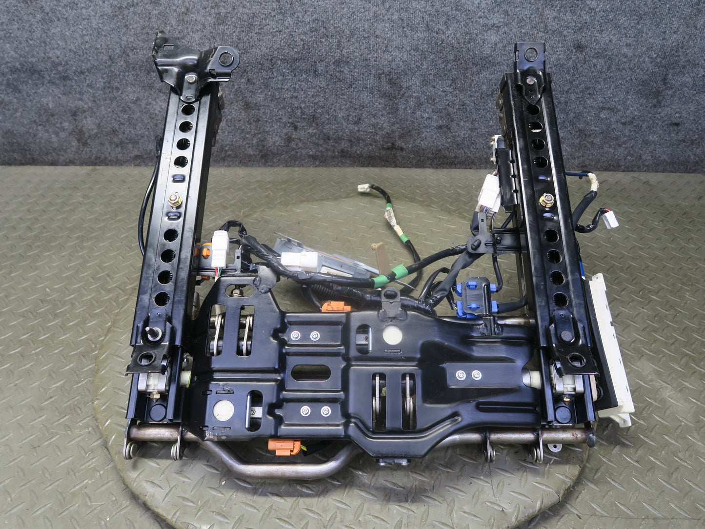 95-00 Lexus SC400 SC300 Front Right Seat Lower Frame Track Rail w Motors OEM