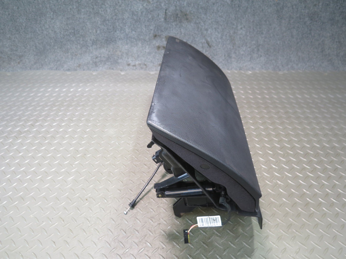 2006-2010 BMW E63 E64 M6 Dash Front Right Glove Box Compartment Storage