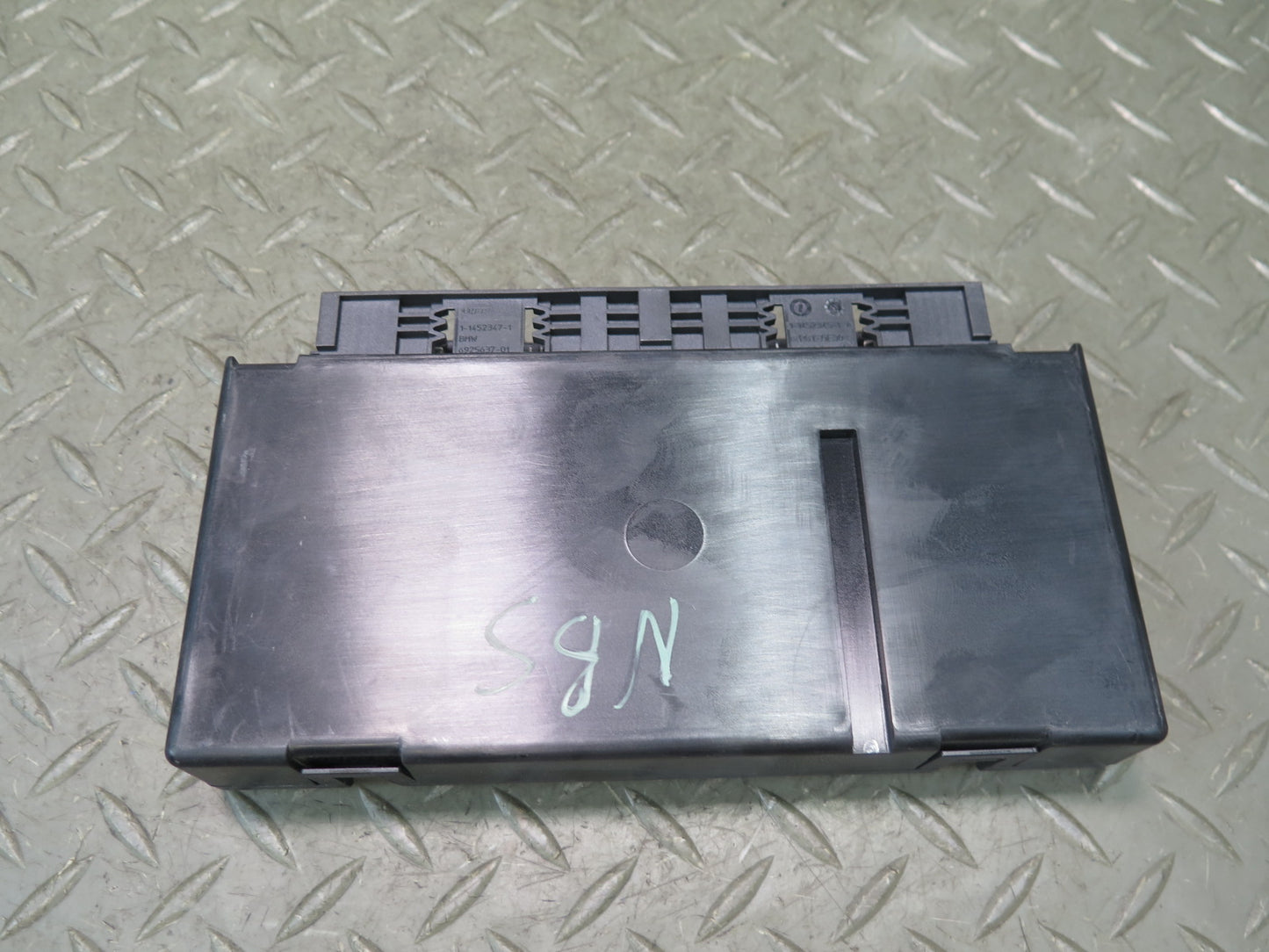 2006-2010 BMW E63 E64 M6 High Body Control Module Unit BCM BCU 9133143