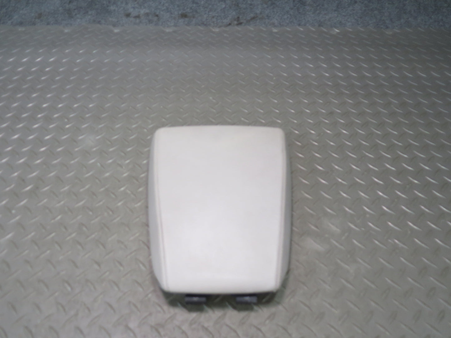 2006-2010 BMW E63 E64 M6 Center Console Leather Armrest Pad Cover