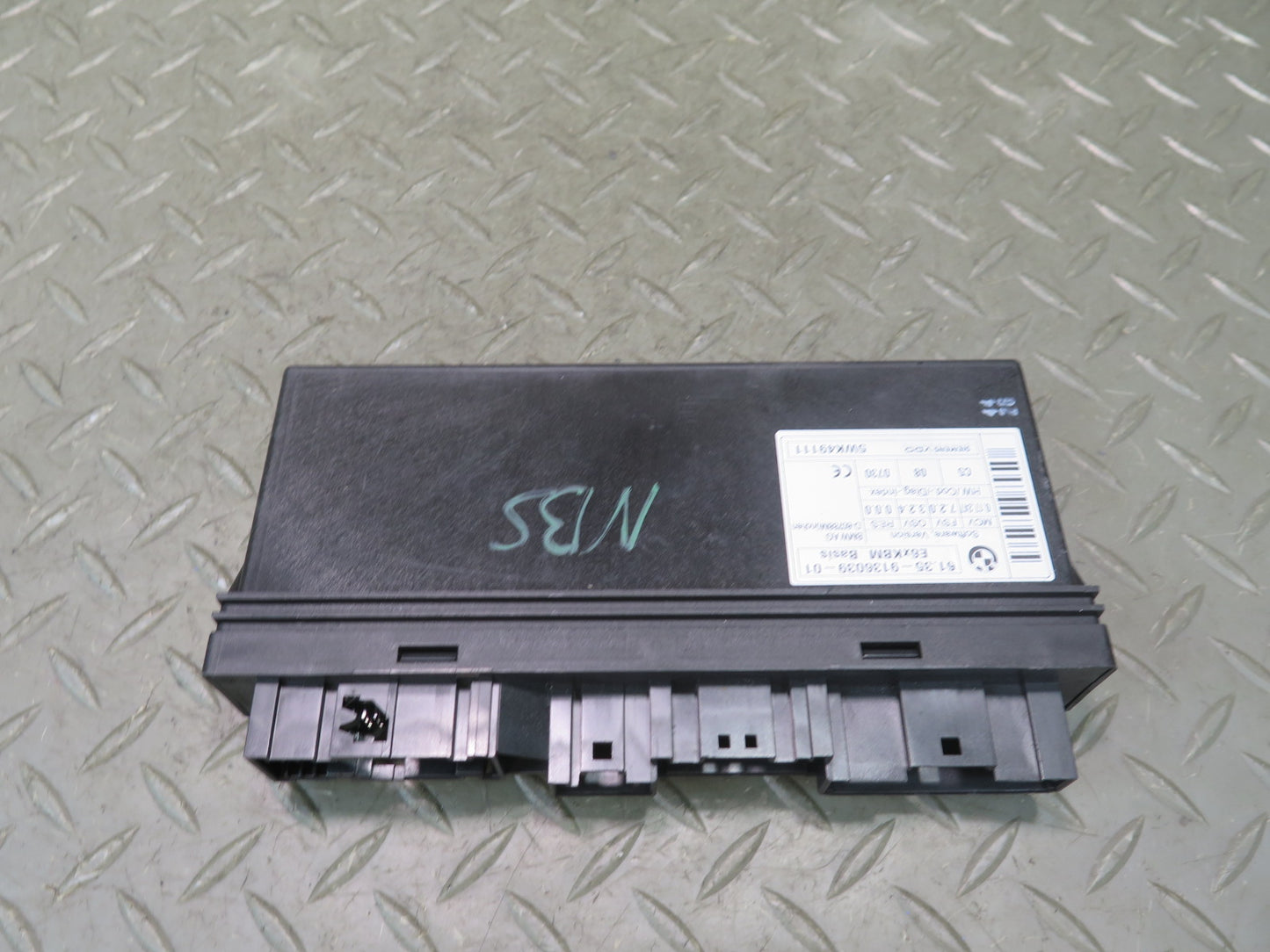 2006-2010 BMW E63 E64 M6 Body Control Module Unit BCM BCU 9136039