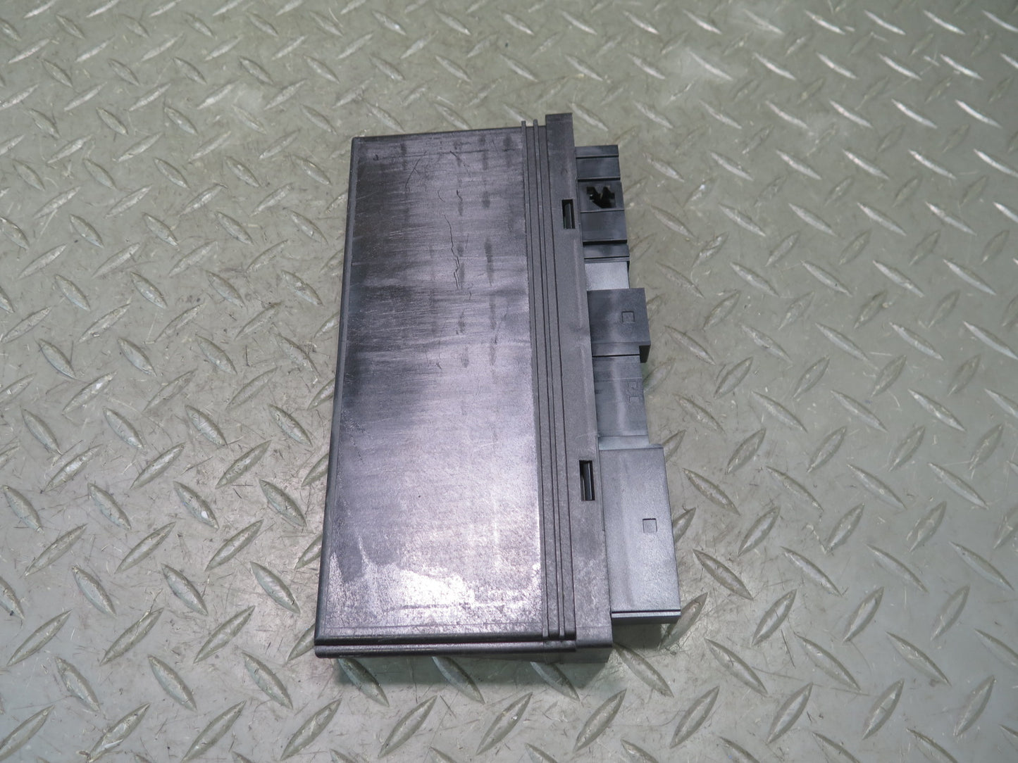 2006-2010 BMW E63 E64 M6 Body Control Module Unit BCM BCU 9136039