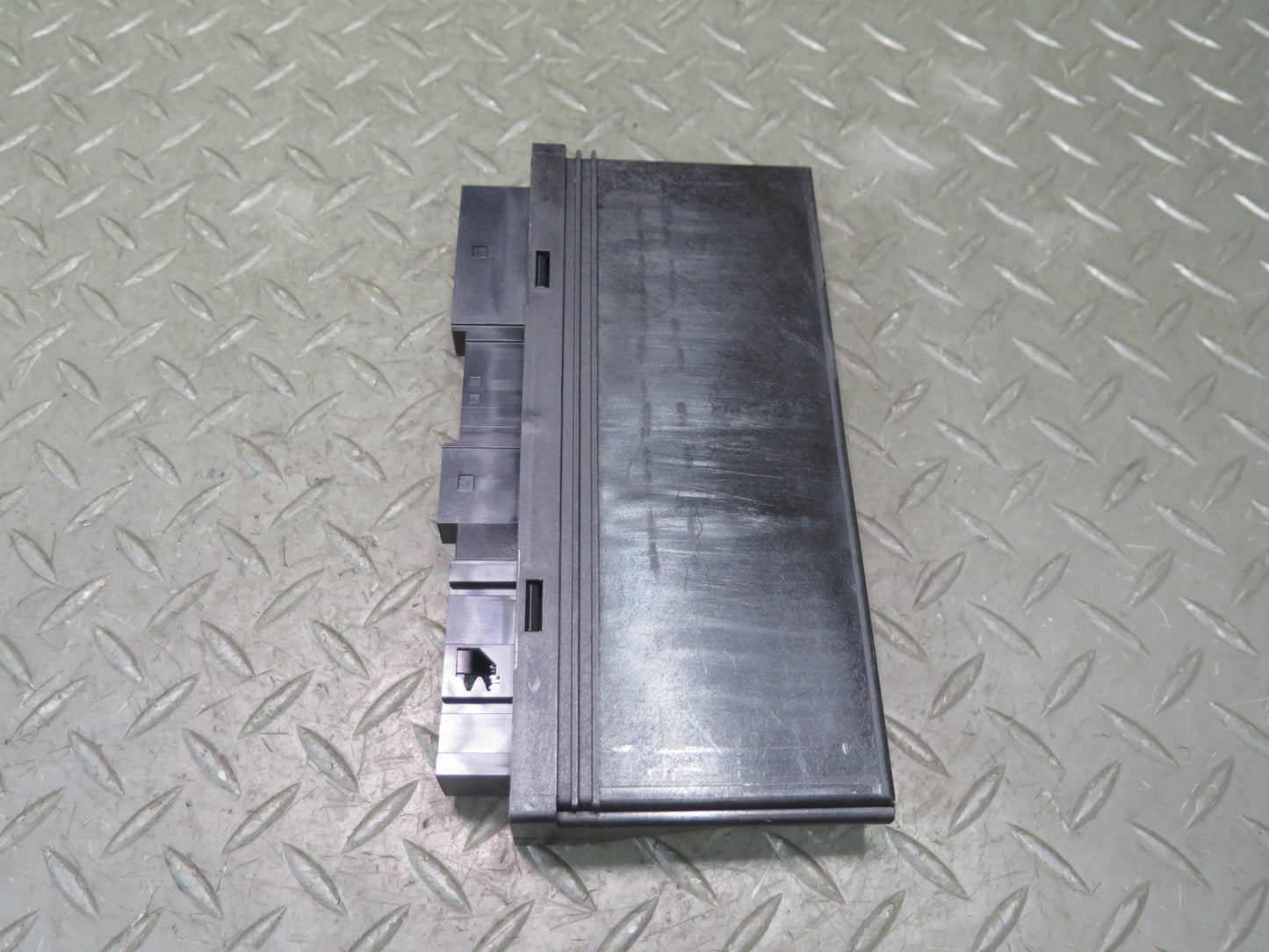 2006-2010 BMW E63 E64 M6 Body Control Module Unit BCM BCU 9136039