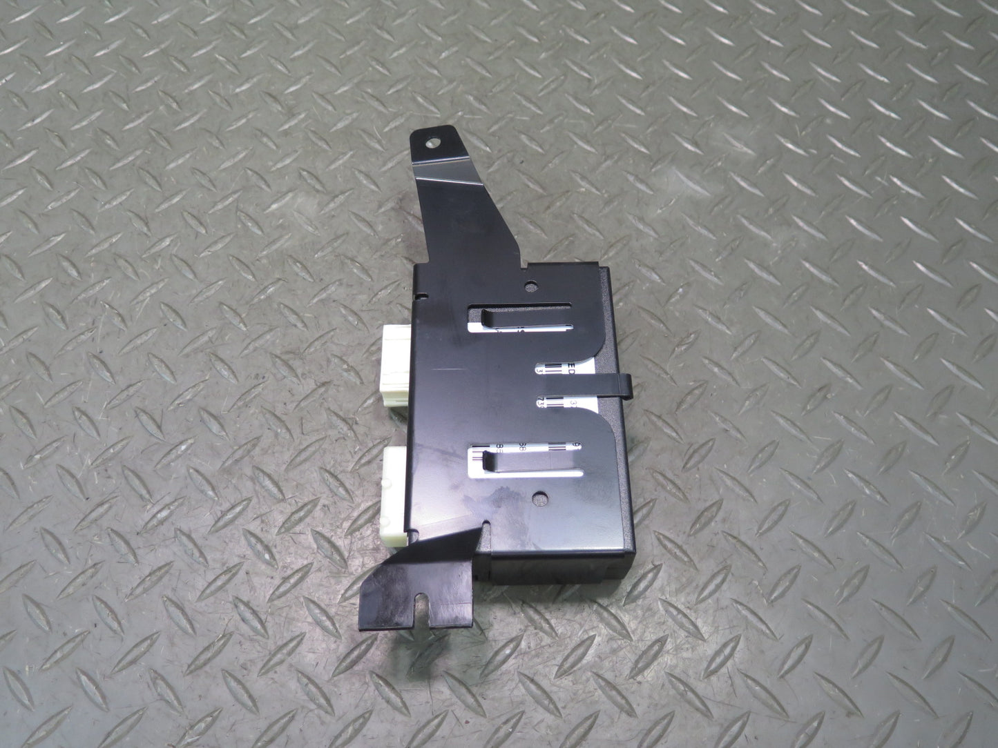 2006-2010 BMW E63 E64 M6 Suspension Damping Control Module