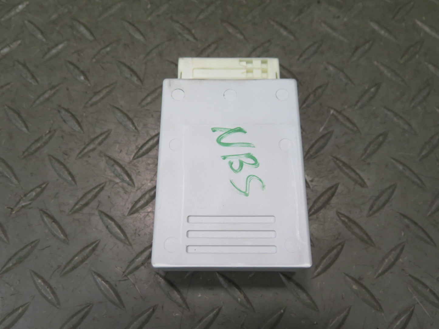 2006-2010 BMW E63 E64 M6 RDC Tire Pressure Control Module 6778387