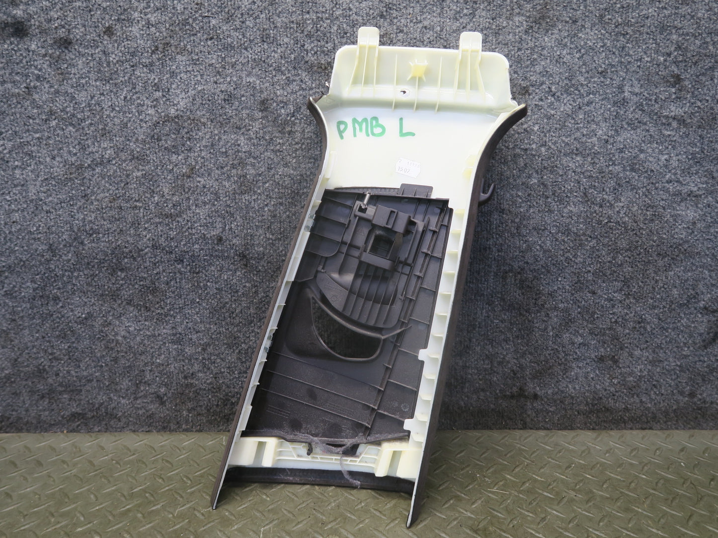 2015-2018 Porsche Macan Interior B Pillar Upper Trim Cover Panel Alcantara Set