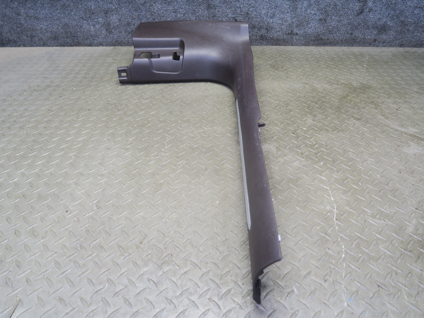2015-2018 Porsche Macan Turbo Front Left & Right Door Scuff Sill Trim Panel Set
