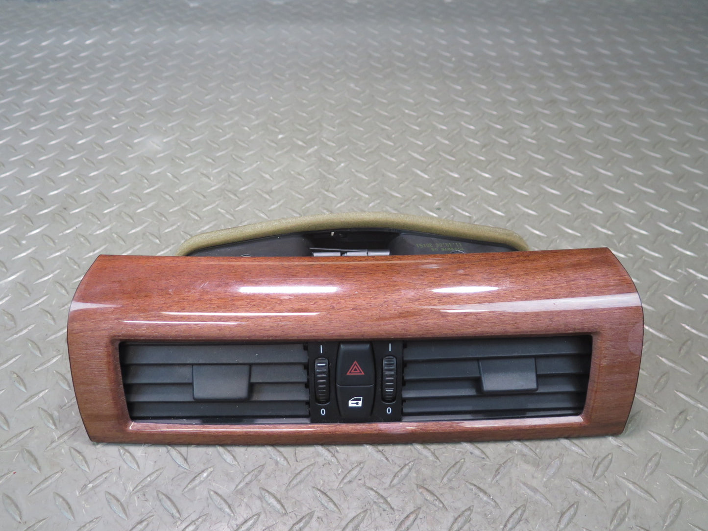 2006-2008 BMW E63 E64 M6 Dash Front Center A/C Air Vent Grille w Wood Trim