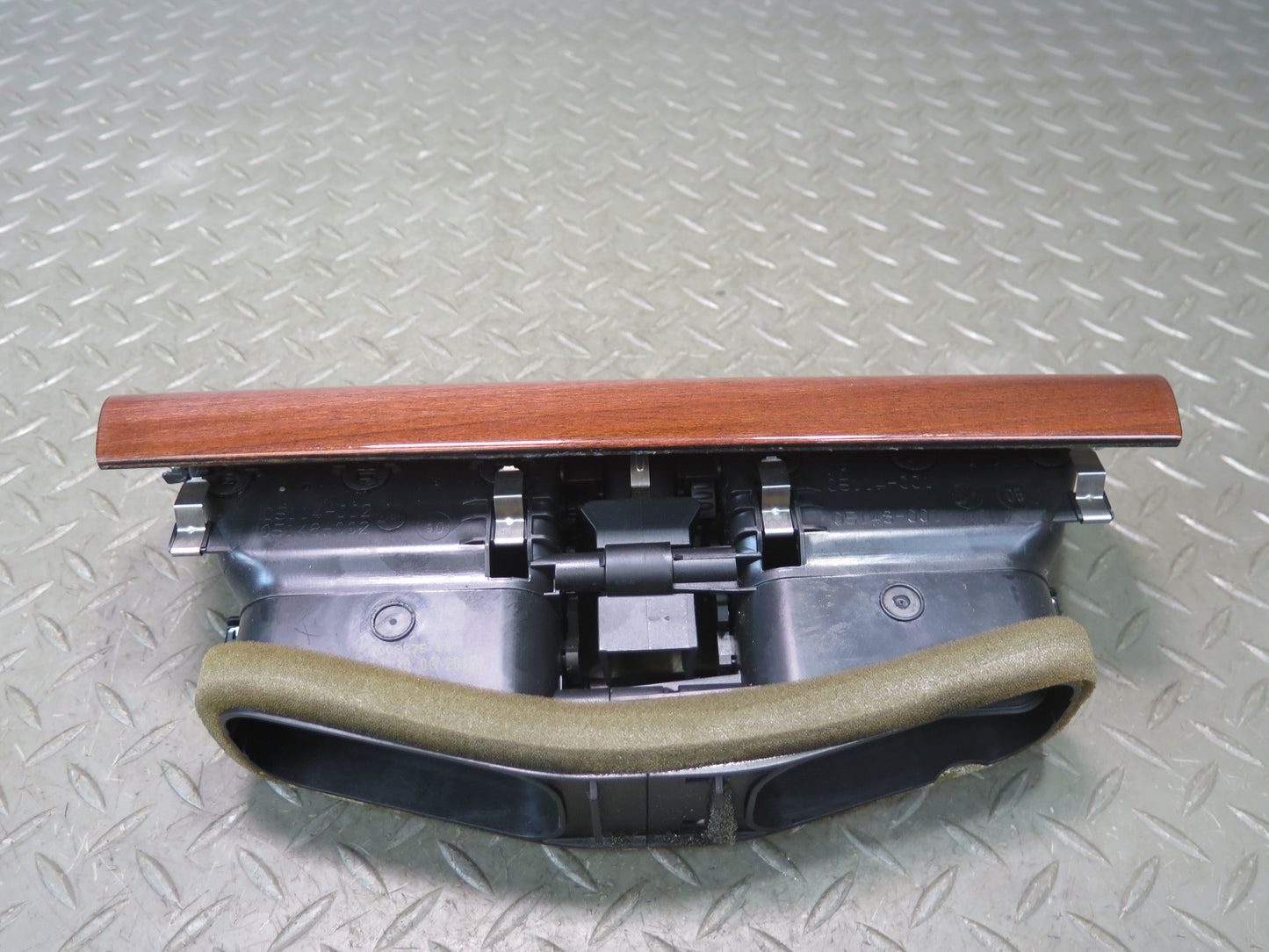 2006-2008 BMW E63 E64 M6 Dash Front Center A/C Air Vent Grille w Wood Trim