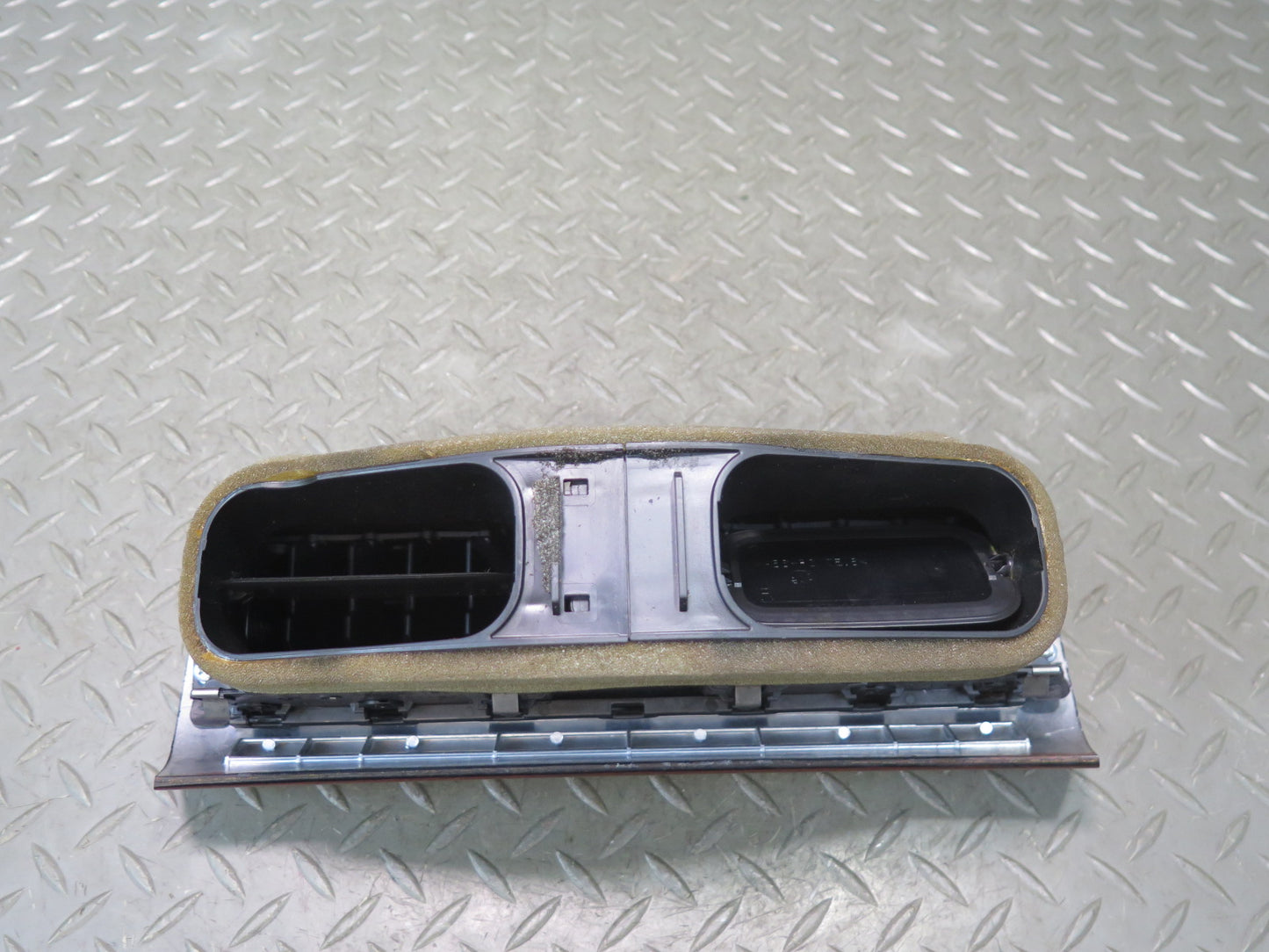 2006-2008 BMW E63 E64 M6 Dash Front Center A/C Air Vent Grille w Wood Trim