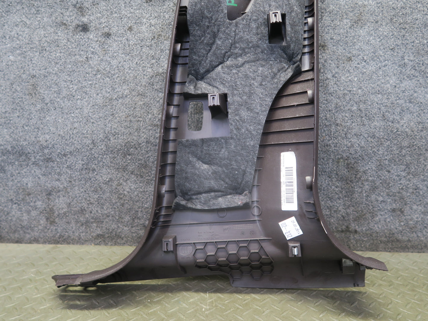 2015-2018 Porsche Macan Interior B Pillar Lower Trim Cover Panel Set of 2