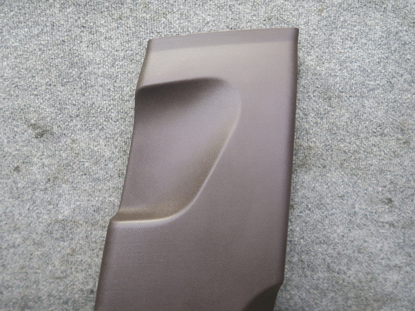 2015-2018 Porsche Macan Interior B Pillar Lower Trim Cover Panel Set of 2