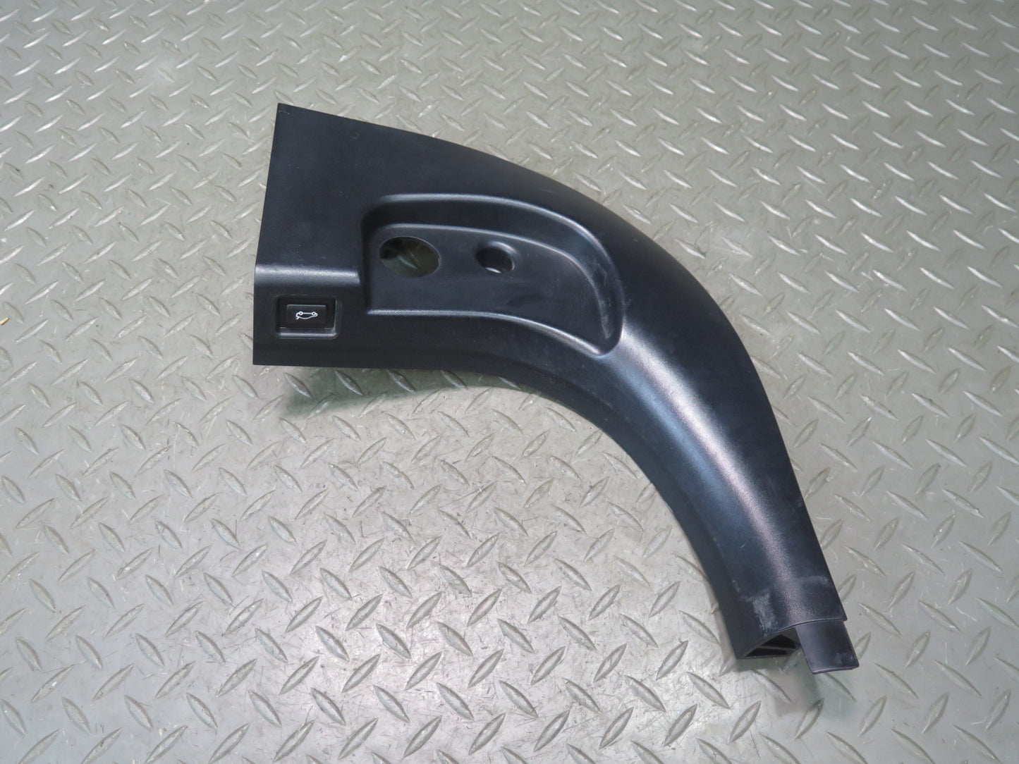 2006-2010 BMW E63 E64 M6 Front Left & Right Side Kick Trim Cover Panel Set of 2
