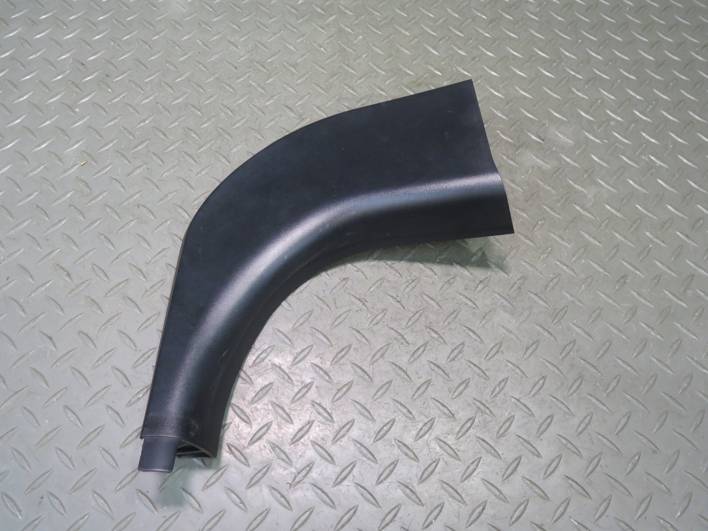 2006-2010 BMW E63 E64 M6 Front Left & Right Side Kick Trim Cover Panel Set of 2