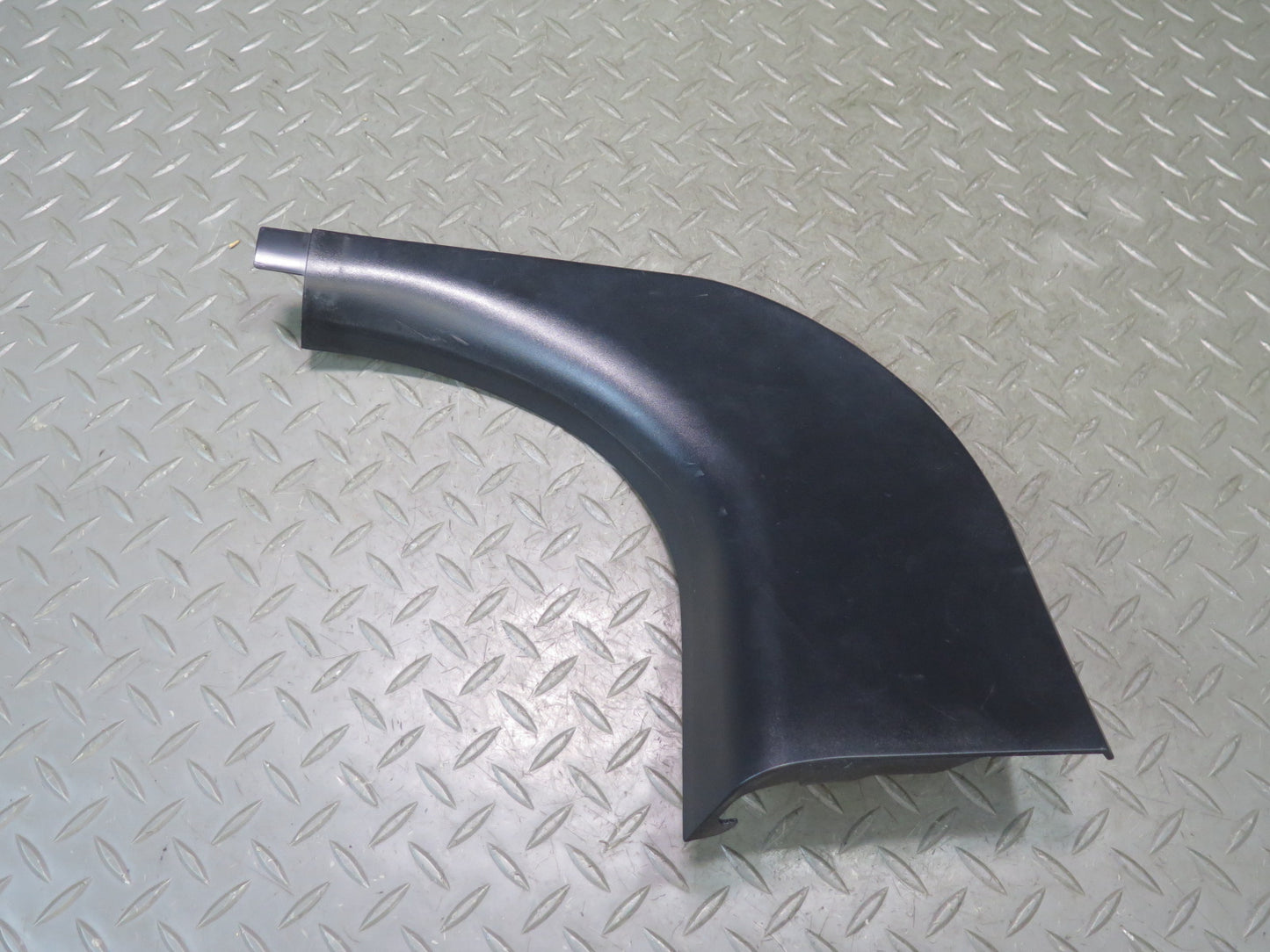 2006-2010 BMW E63 E64 M6 Front Left & Right Side Kick Trim Cover Panel Set of 2