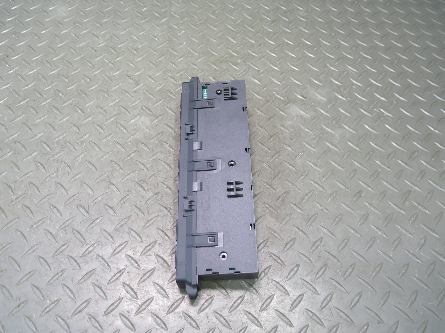 2006-2010 BMW E64 M6 Convertible TOP Roof PDC Heated Seat Switch Panel 9133273