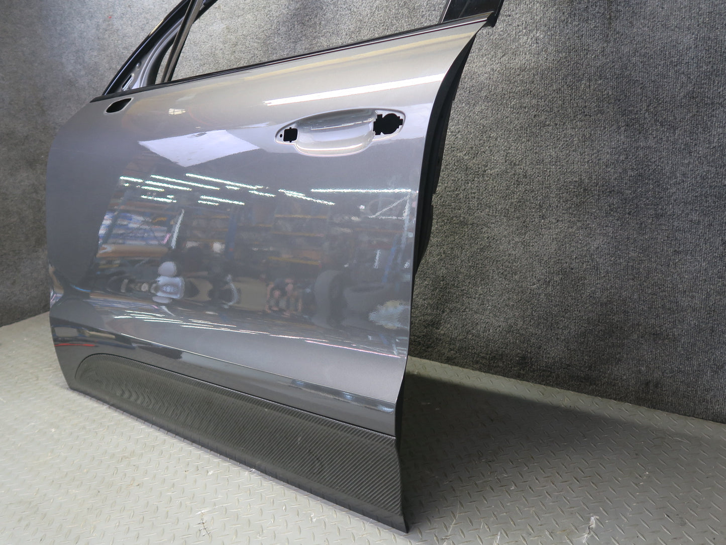 2015-2018 Porsche Macan Front Left Driver Side Door Shell Panel Gray