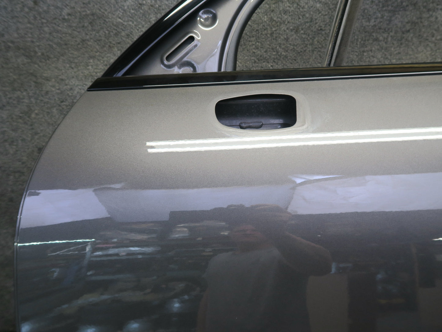 2015-2018 Porsche Macan Front Left Driver Side Door Shell Panel Gray