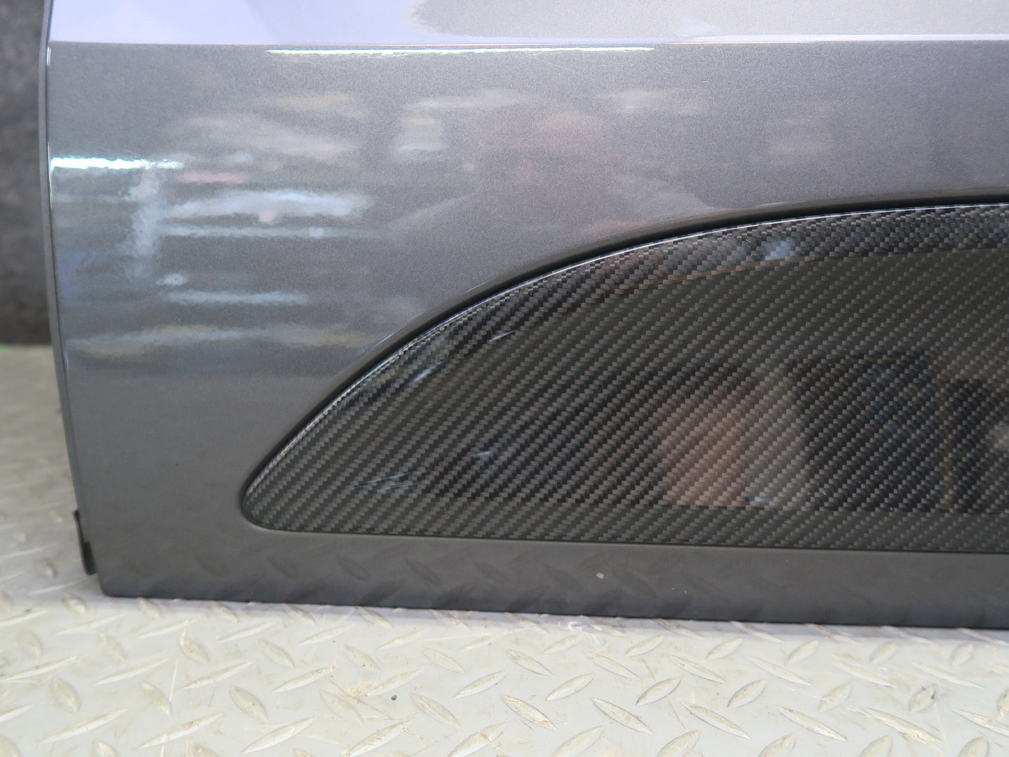 2015-2018 Porsche Macan Front Left Driver Side Door Shell Panel Gray