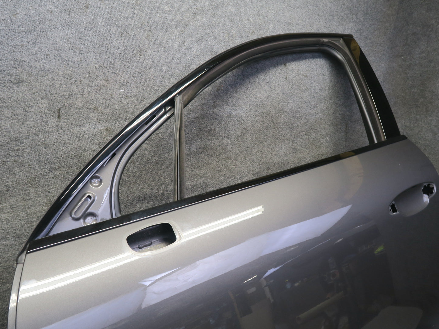 2015-2018 Porsche Macan Front Left Driver Side Door Shell Panel Gray