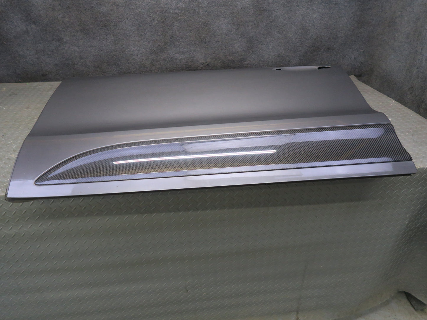 2015-2018 Porsche Macan Front Left Driver Side Door Shell Panel Gray