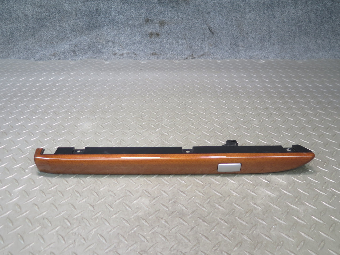 2006-2010 BMW E63 E64 M6 Dash Front Right Glove Box Wood Trim Bezel Panel