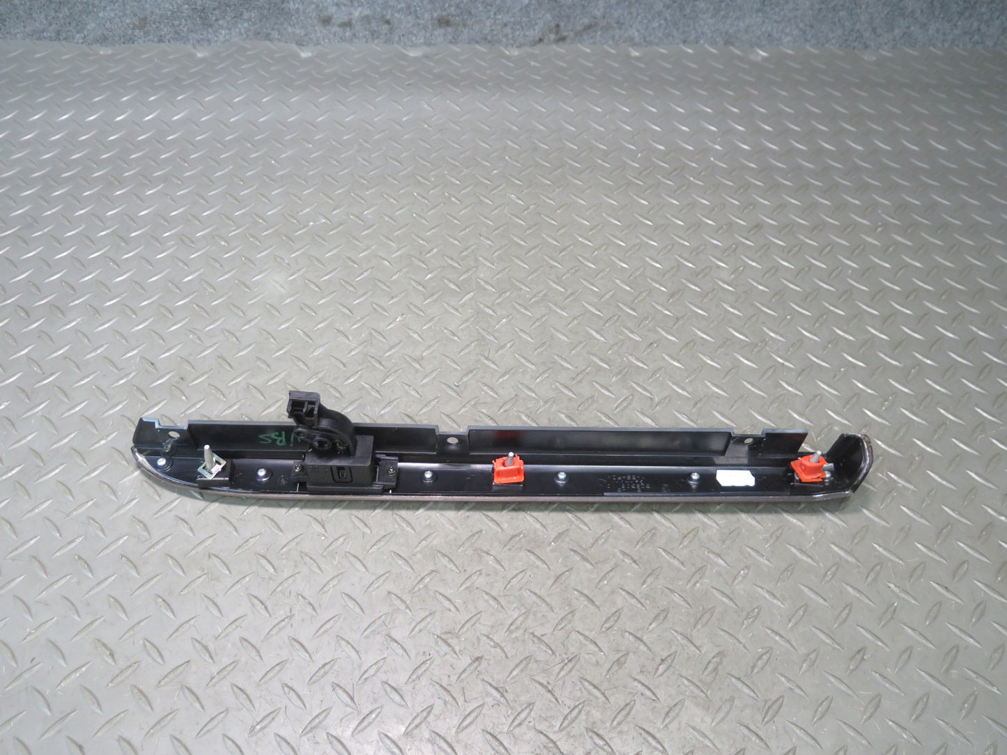 2006-2010 BMW E63 E64 M6 Dash Front Right Glove Box Wood Trim Bezel Panel