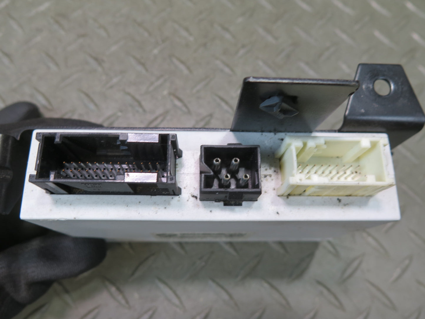 2006-2010 BMW E64 M6 Convertible Folding TOP Roof Control Module 7190976