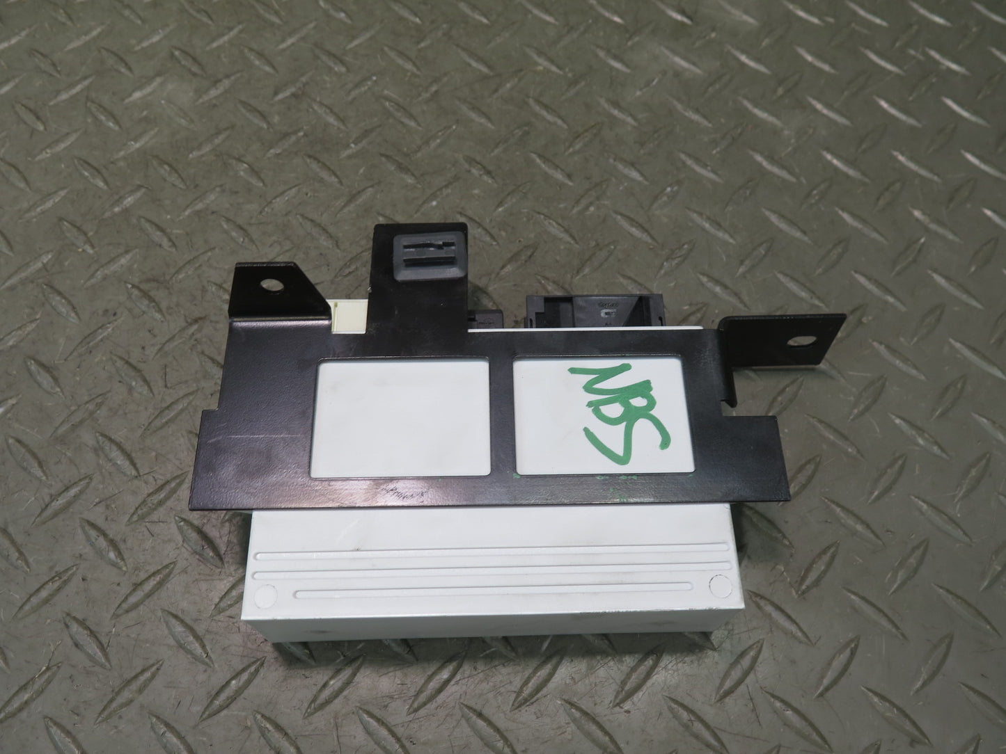 2006-2010 BMW E64 M6 Convertible Folding TOP Roof Control Module 7190976
