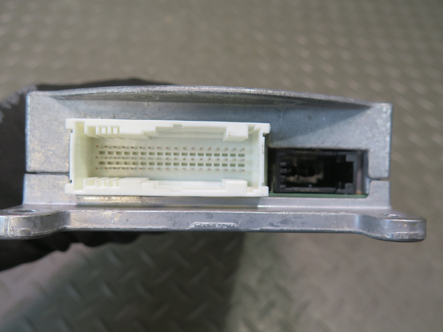 2006 BMW E63 E64 M6 Bluetooth Telematics Communication Control Module 9126534