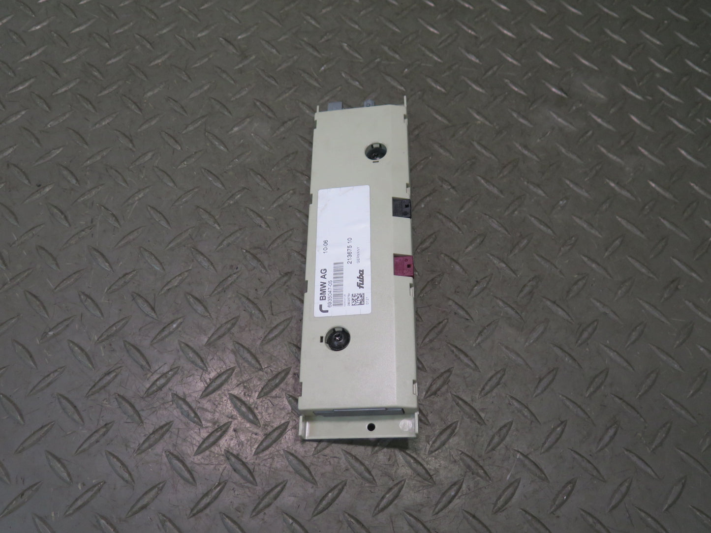 2006-2010 BMW E64 M6 Convertible Radio Antenna Diversity Amplifier AMP Module
