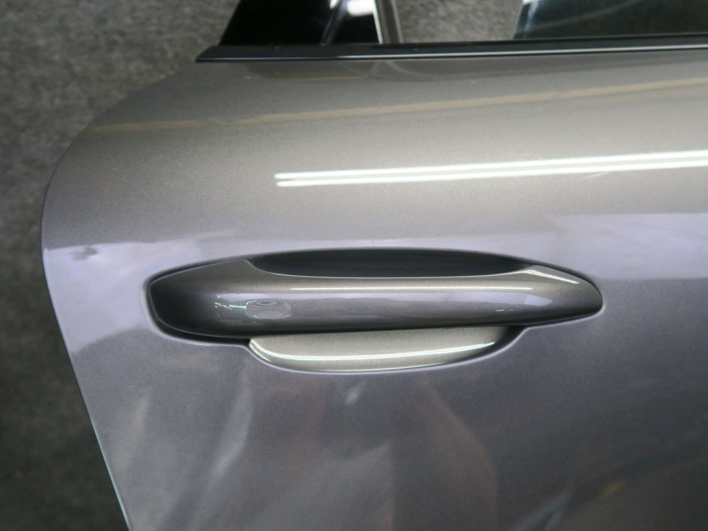 15-18 Porsche Macan Rear Right Door Shell Panel W/ Keyless Handle Window Motor