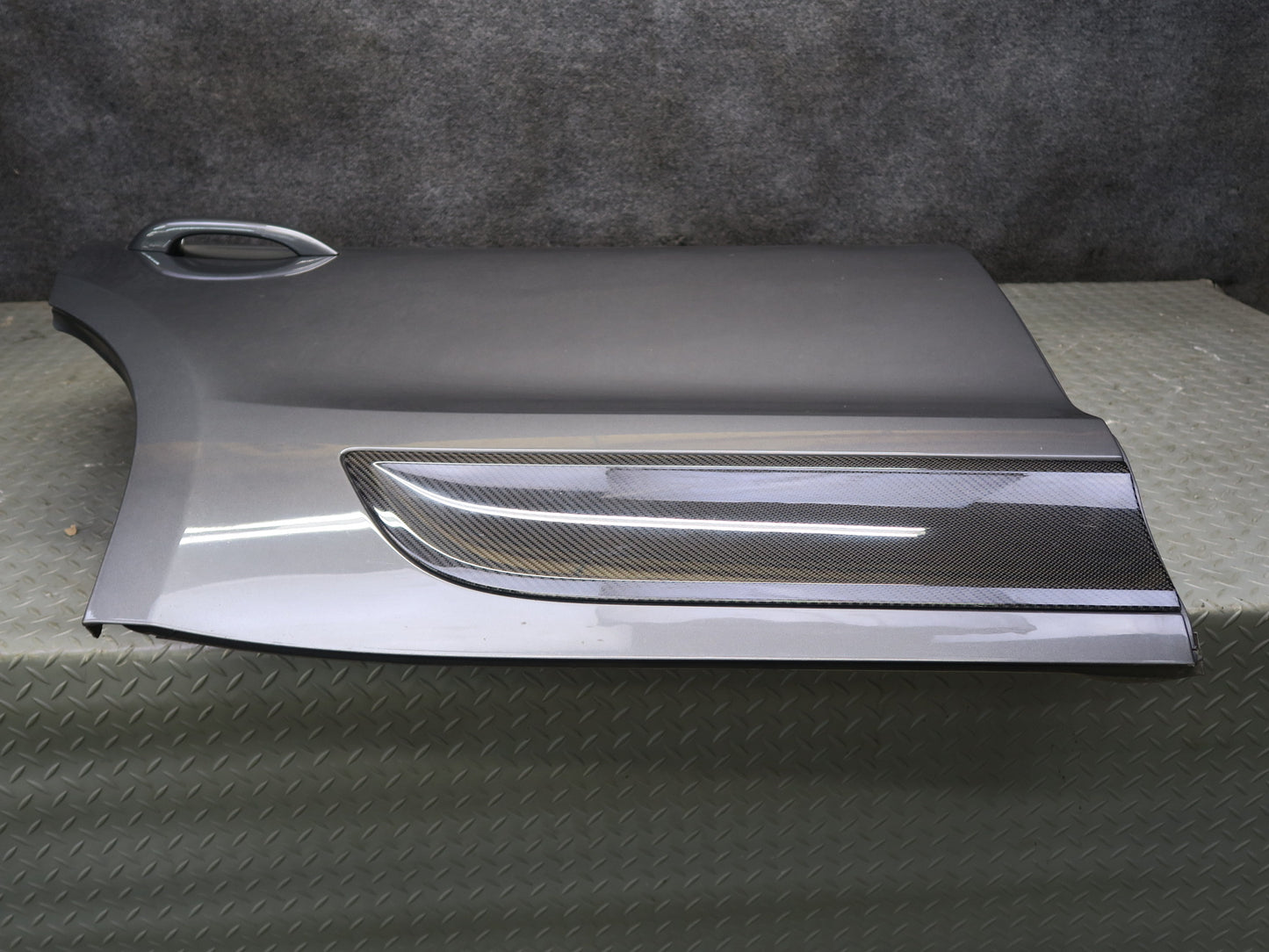 15-18 Porsche Macan Rear Right Door Shell Panel W/ Keyless Handle Window Motor