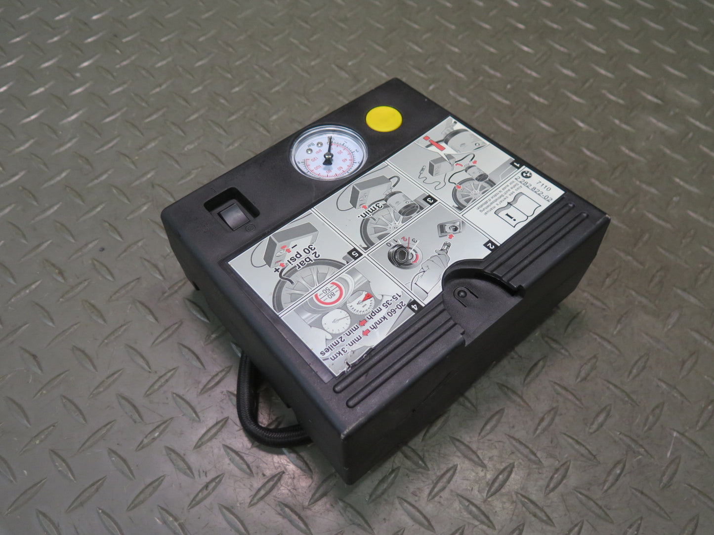 2006-2010 BMW E63 E64 M6 Tire Inflating Air Compressor Pump
