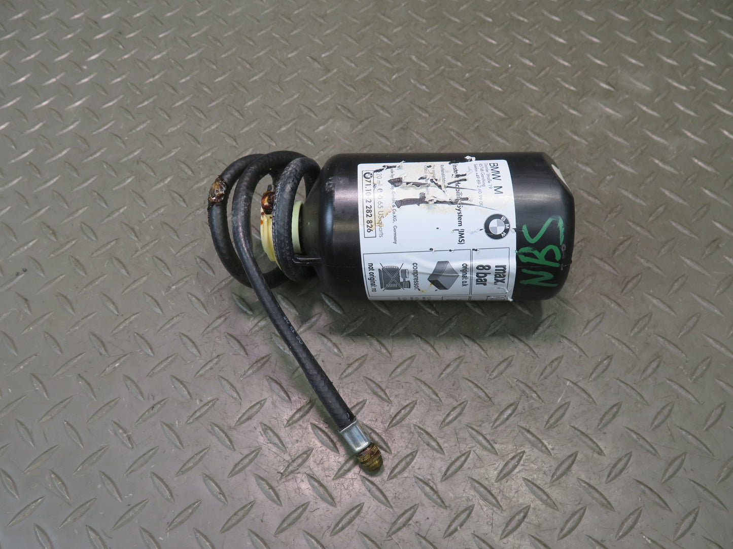 2006-2010 BMW E63 E64 M6 Tire Inflating Bottle Liquid Bottle
