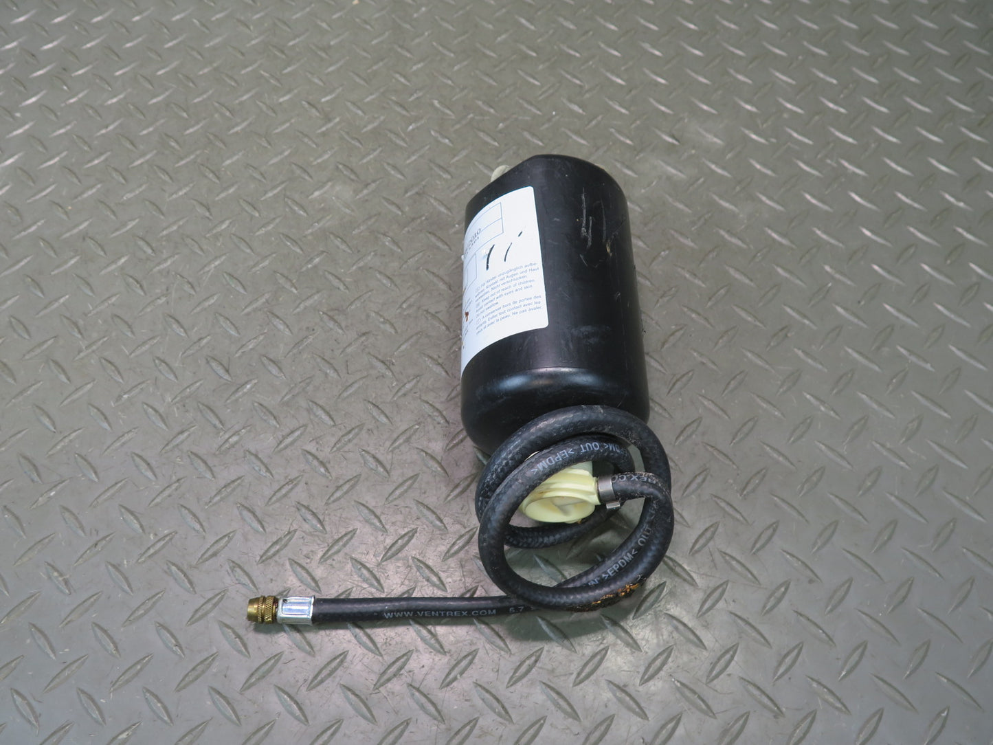 2006-2010 BMW E63 E64 M6 Tire Inflating Bottle Liquid Bottle