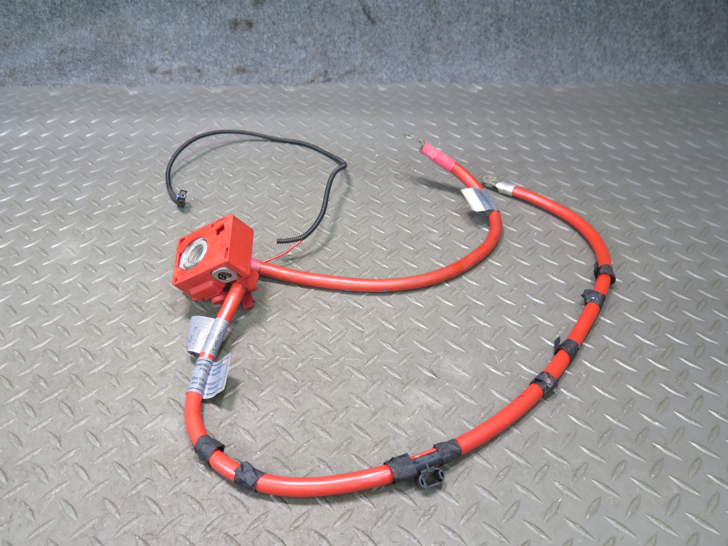 2006-2010 BMW E63 E64 M6 Positive & Negative Battery Terminal Cable Set of 2