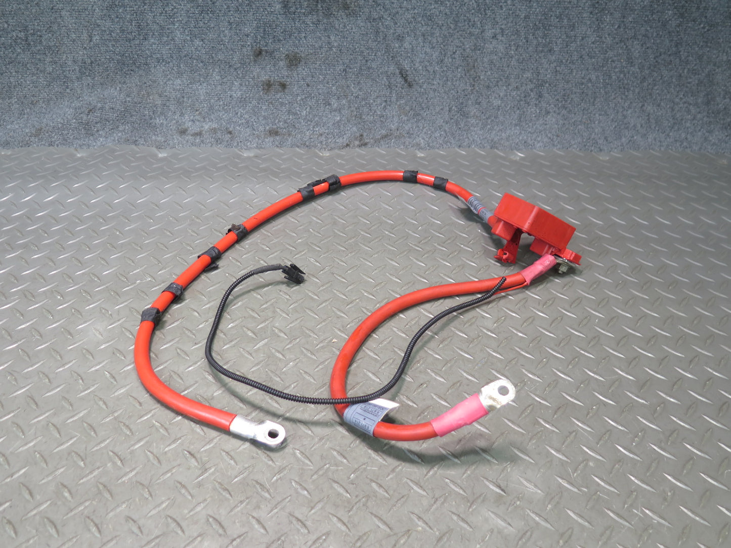 2006-2010 BMW E63 E64 M6 Positive & Negative Battery Terminal Cable Set of 2