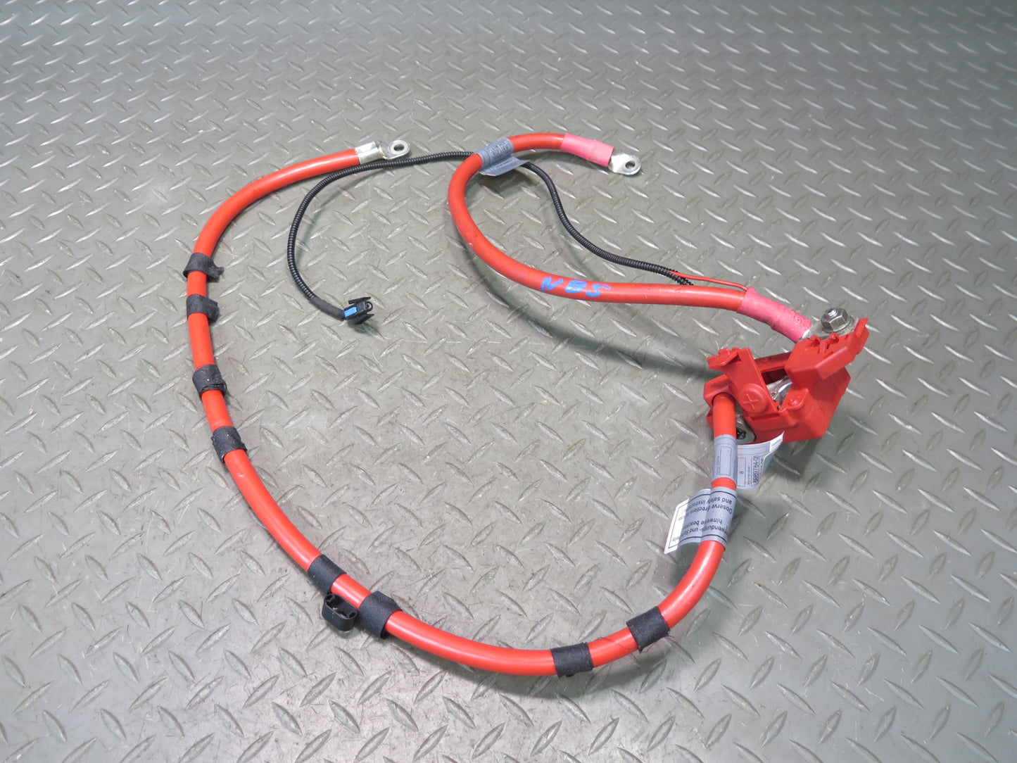 2006-2010 BMW E63 E64 M6 Positive & Negative Battery Terminal Cable Set of 2