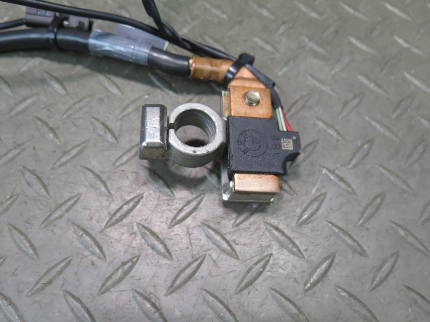 2006-2010 BMW E63 E64 M6 Positive & Negative Battery Terminal Cable Set of 2