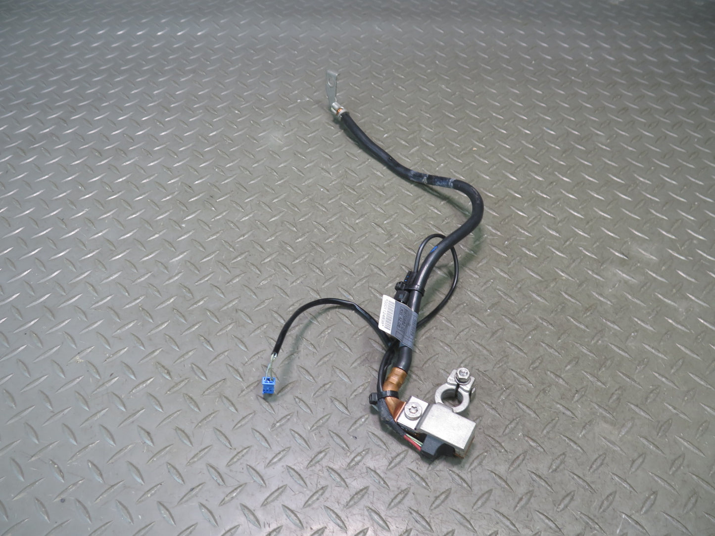 2006-2010 BMW E63 E64 M6 Positive & Negative Battery Terminal Cable Set of 2